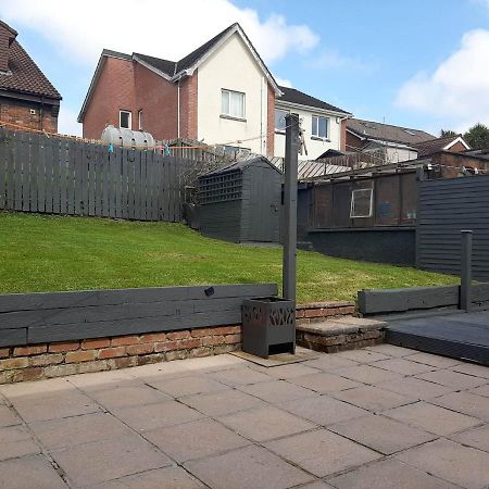Spacious House City Skyline And Mountain Views Close Too Belfast Centre And Airports Free Parking エクステリア 写真